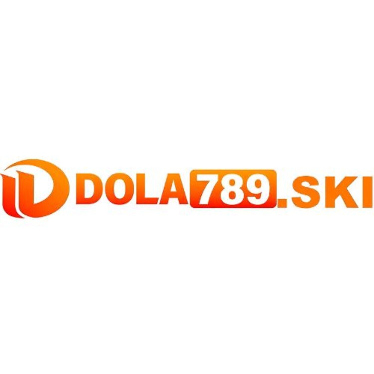 Dola789  Ski